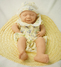 44cm Full Silicone Reborn Doll Dressable Dress Up Cute Soft Girls 2.76kg