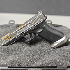 New  2025 Glock 34 Black Grey Tactical Alloy Mini Pistol Keychain Toy 1:3 Scale Shell Ejection Free Assembly Mini Gun Fidget Toy