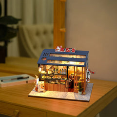 Japanese Sushi Store DIY Miniature Doll House With Furniture Miniatures Sushi House Dollhouse Toys For Children Girls Gifts